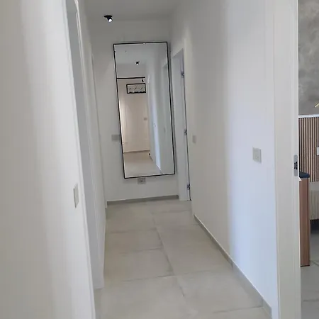 לינה וארוחת בוקר Cabri 3*